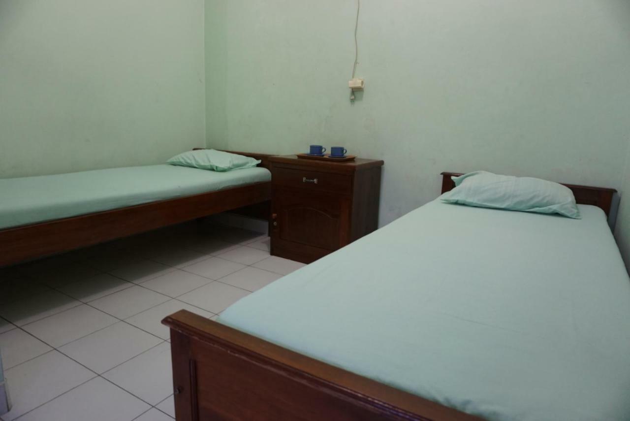 Ismoyo Hotel ジョグジャカルタ エクステリア 写真
